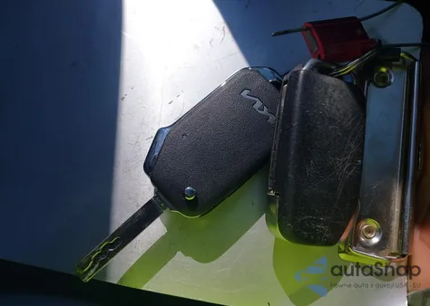 2024 Kia Forte Lxs z USA, uszkodzony, nr VIN 3KPF24AD8RE772411